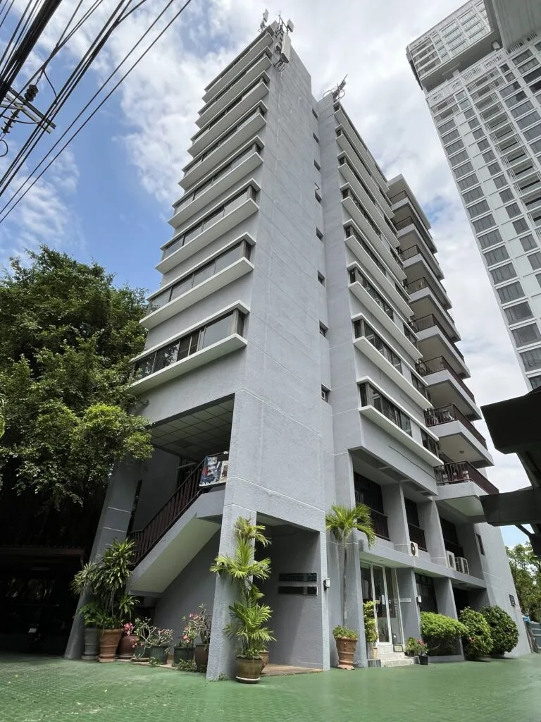 Executive Mansion B-1