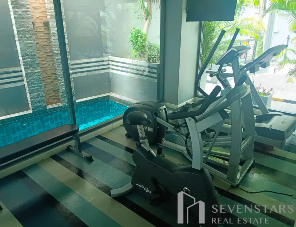 J residence F-6