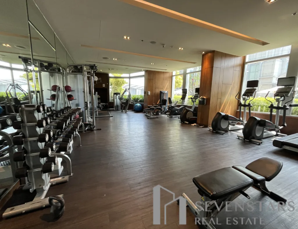 Marriott Executive Apartments 57 F-1