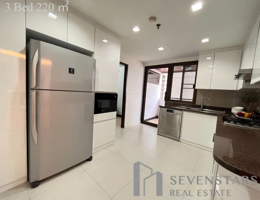 Mayfair Garden Apartment 3Bed-12
