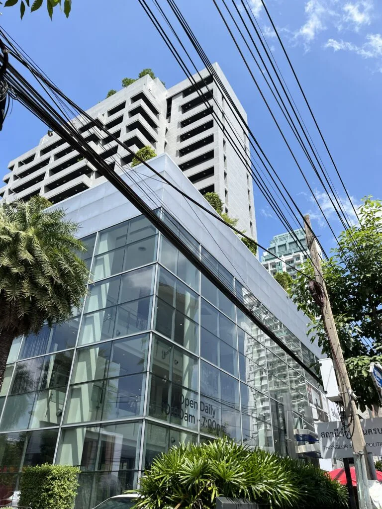 Park Thonglor Tower B-1