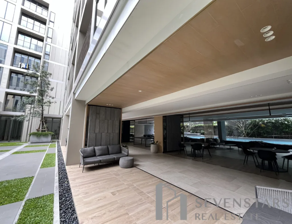 SKY Residence F-2