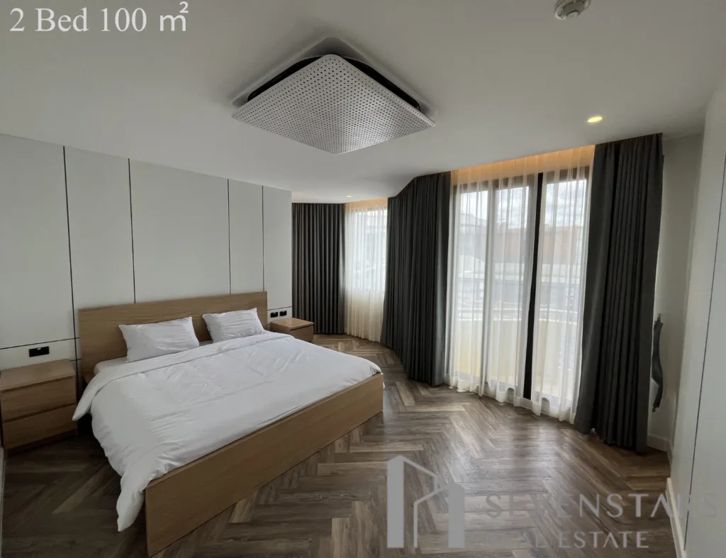 The Pentacles 2Bed-4