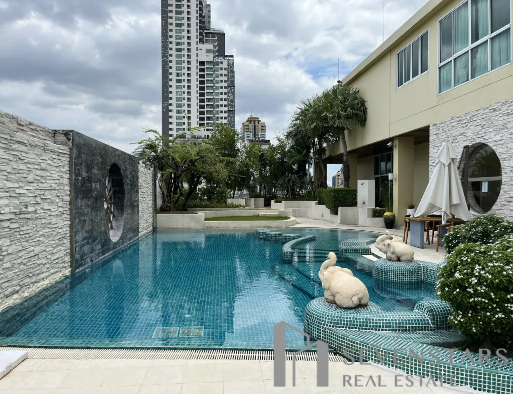 UN Residence F-5