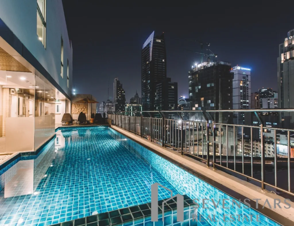 Adelphi Suites F-2