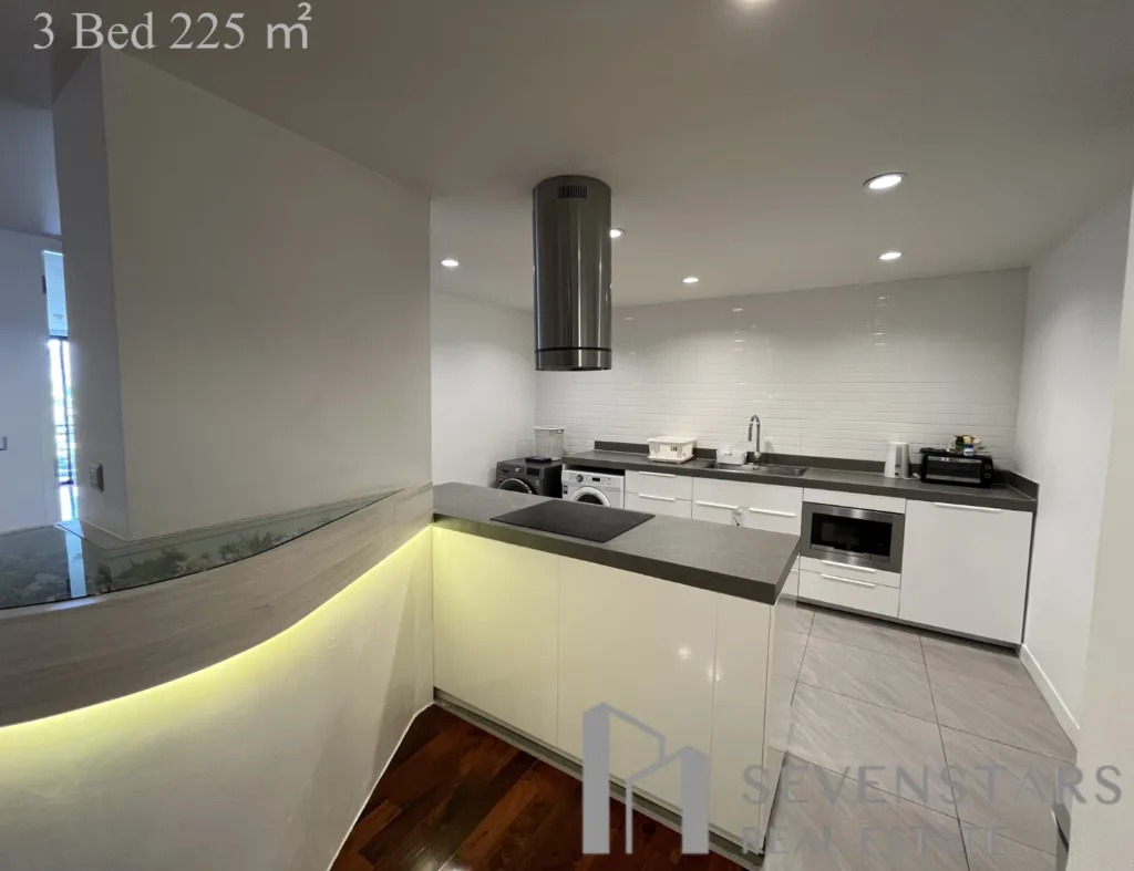 Benviar Tonson Residence 3Bed-3