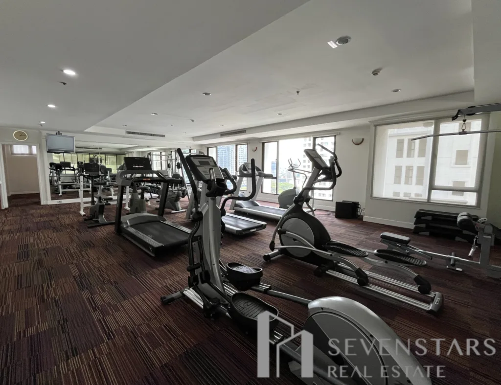 Cape House Serviced Apartments F-4