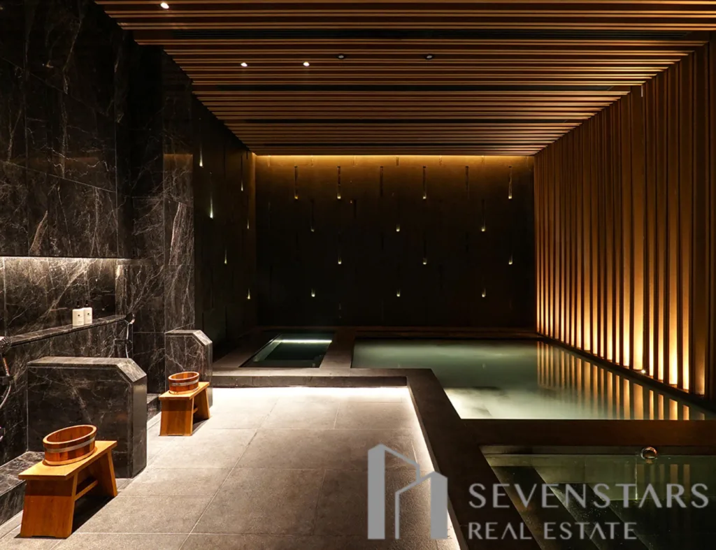 SILQ Hotel F-3