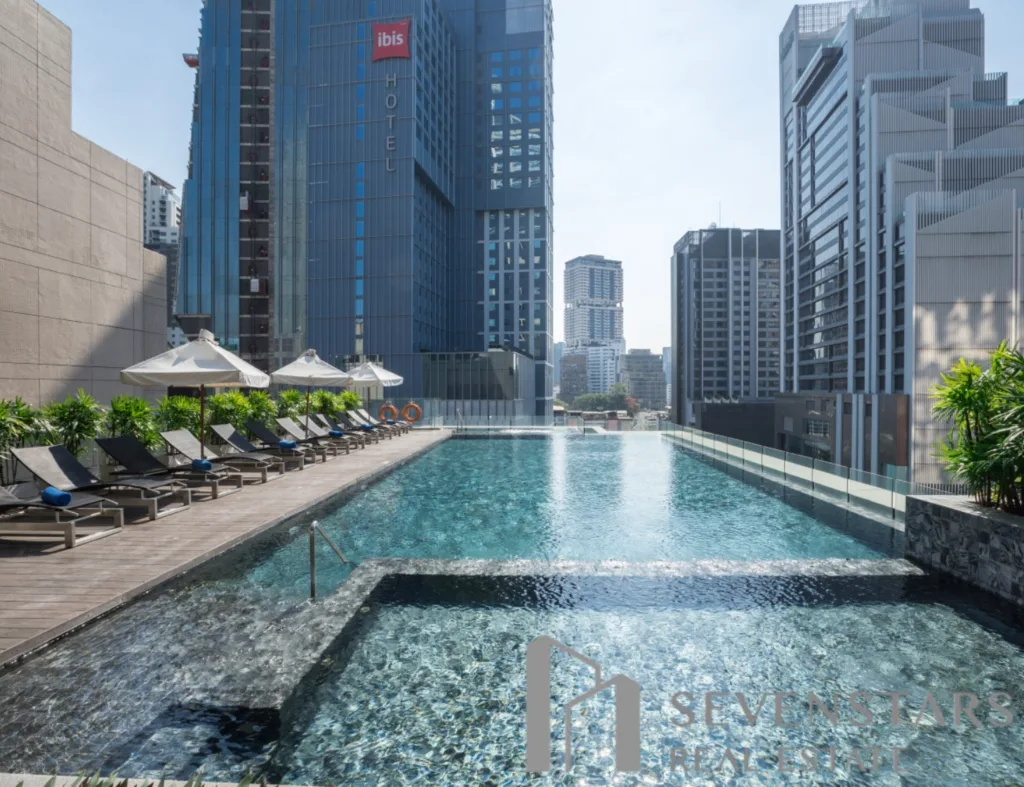 Skyview Hotel F-1