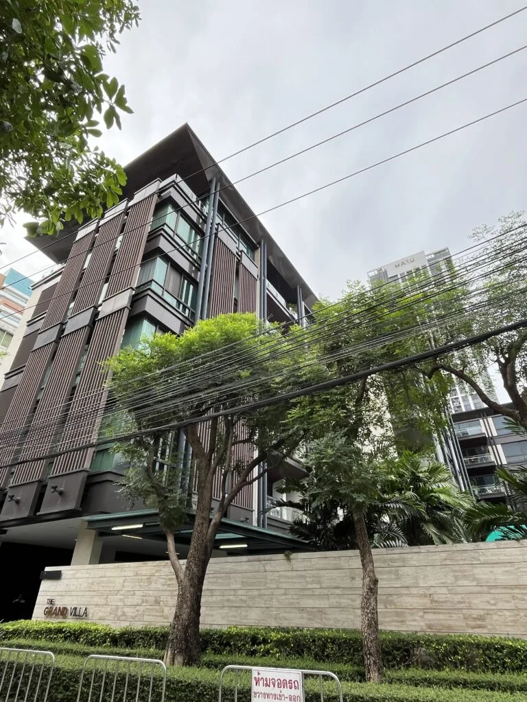 The Grand Villa F-1
