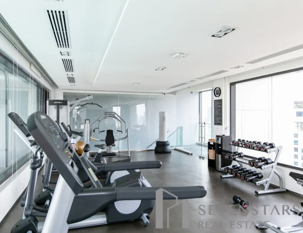 Edge Sukhumvit 23 F-2