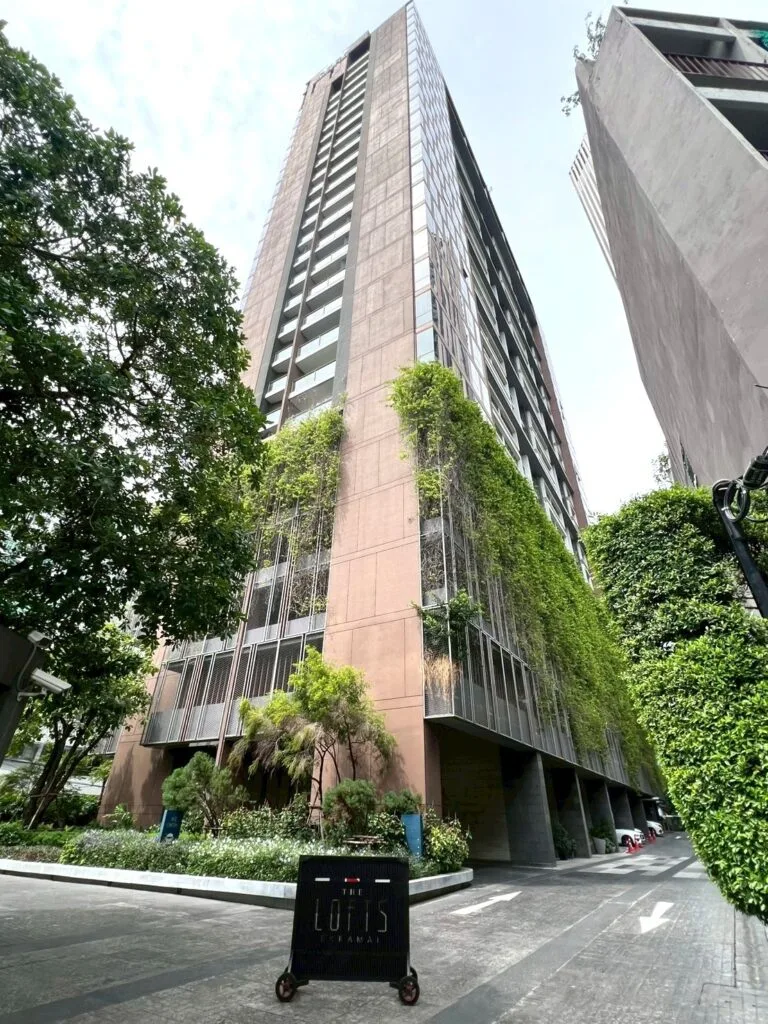 The Lofts Ekkamai B-1