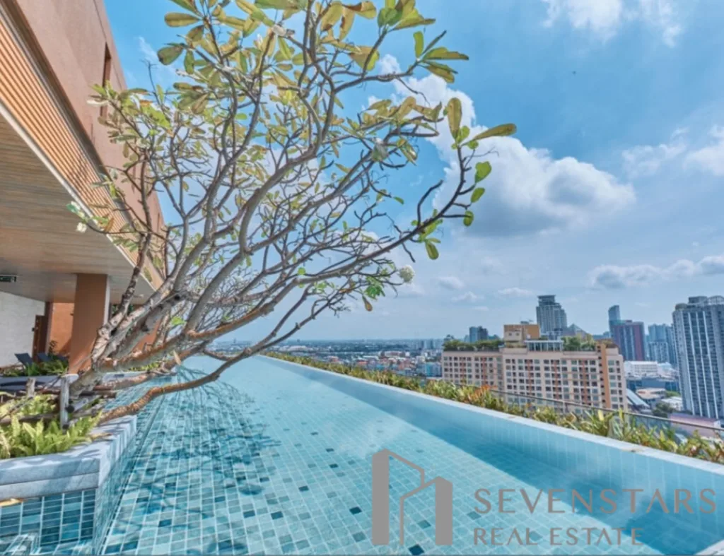 The Lofts Ekkamai F-1