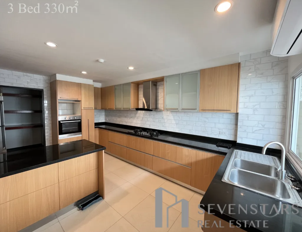 Hawaii Tower 3Bed-3