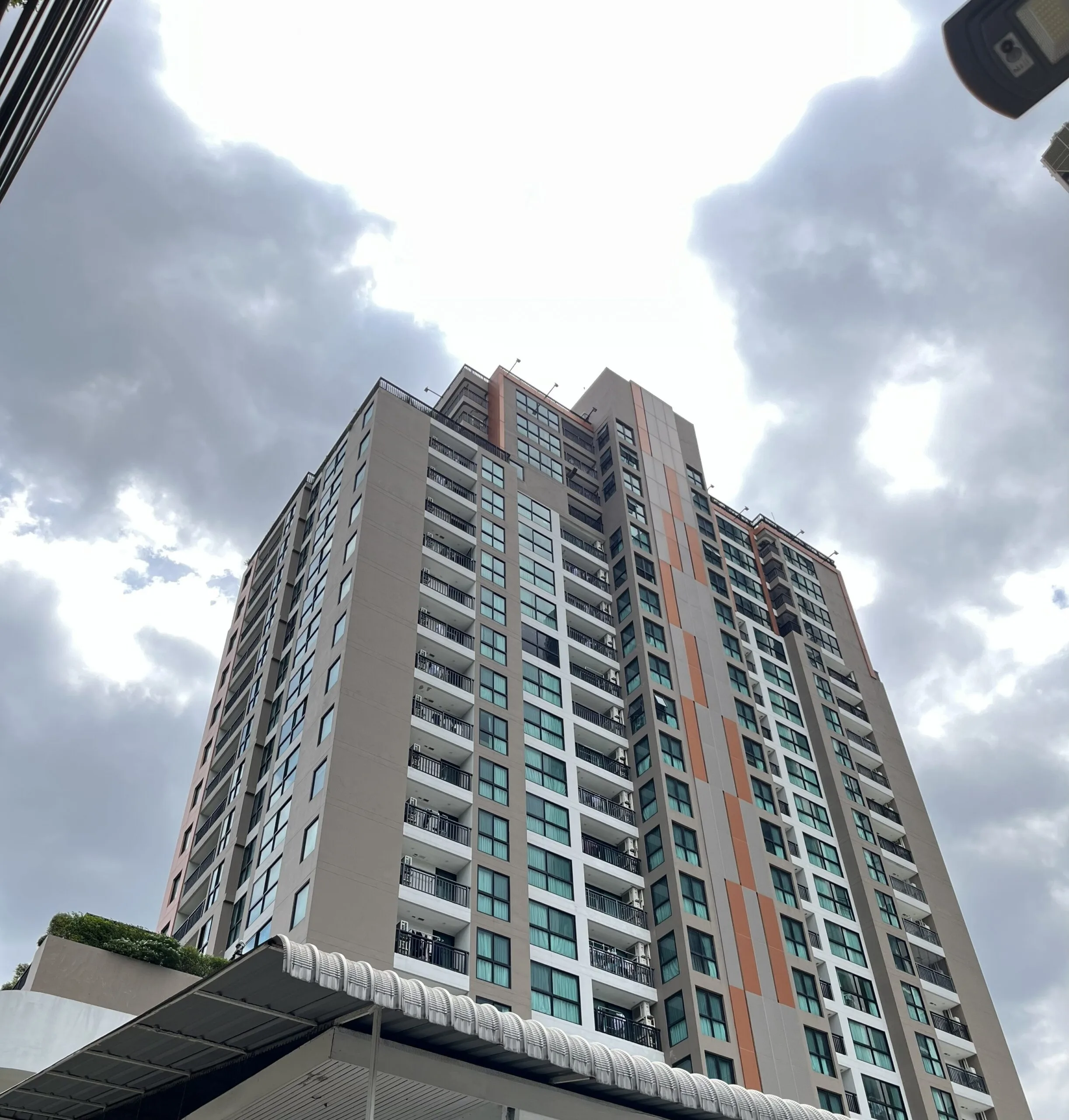 Upper Suites 39