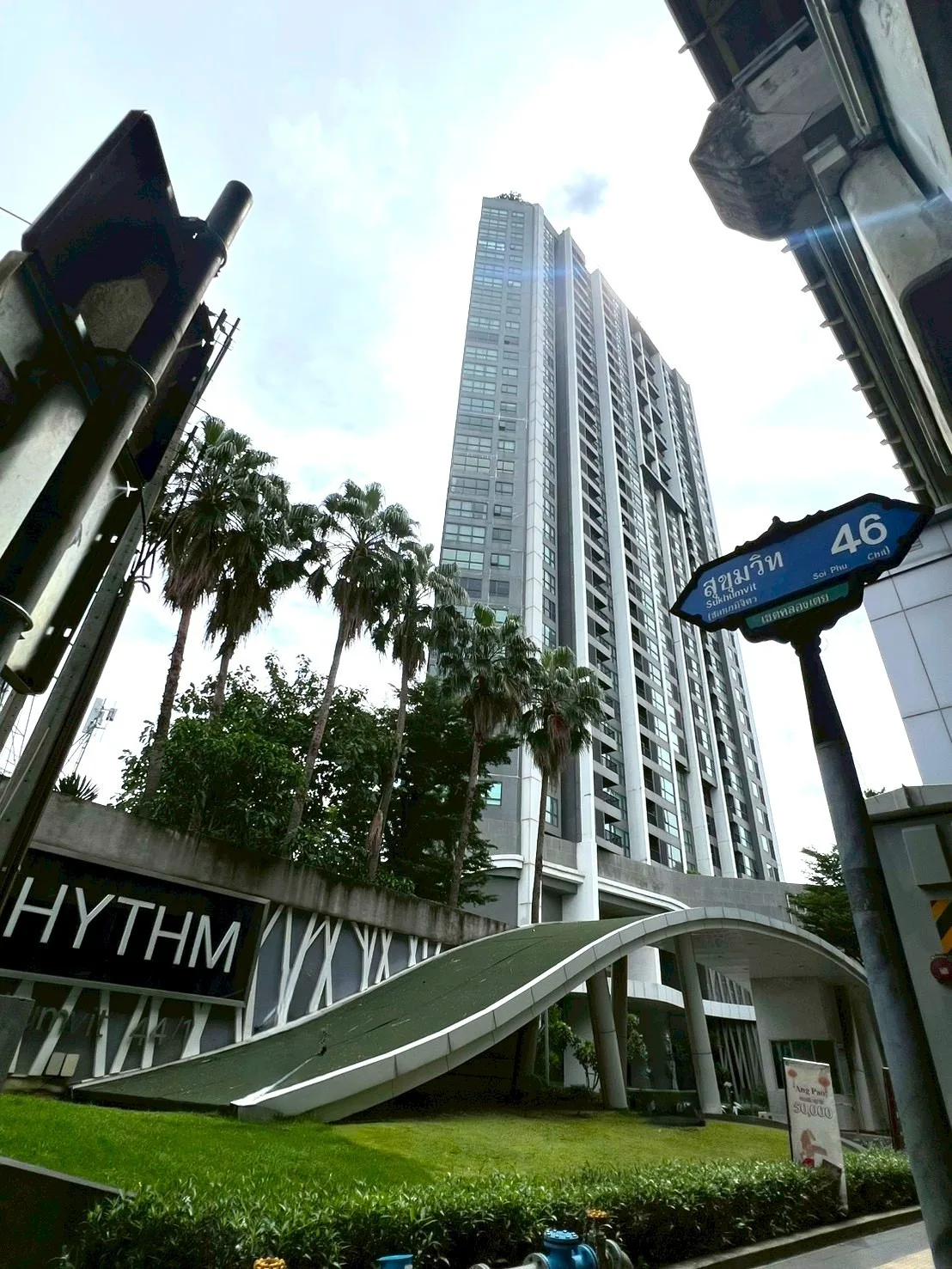 Rhythm Sukhumvit 44/1